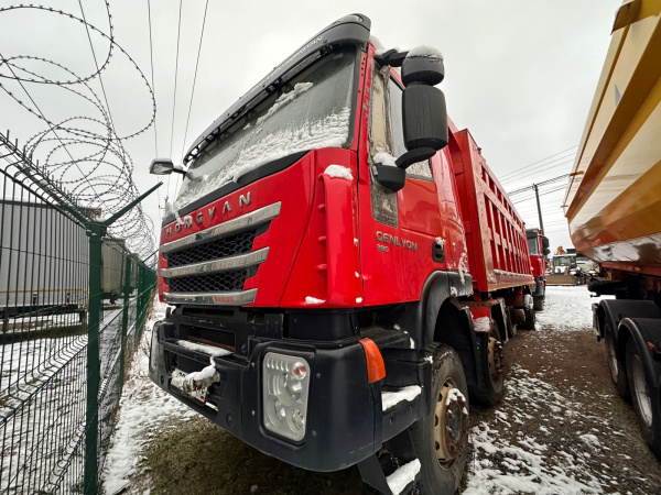 HONGYAN CQ3406HV39 — Б/У, 2022 г.