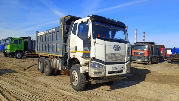 FAW CA3250P66K24L1TE5 — Б/У, 2022 г.