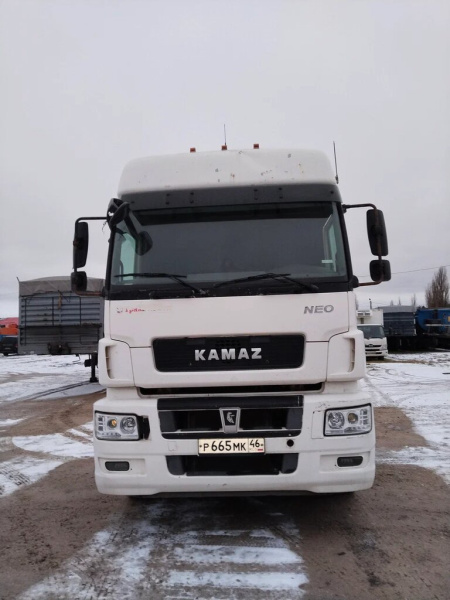 КамАЗ 5490 4x2 Седельный тягач 5490-032-87 NEO — Б/У, 2017 г.
