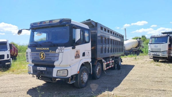 Shacman (Shaanxi) SX 8x4 Самосвал SX331863366 — Б/У, 2022 г.