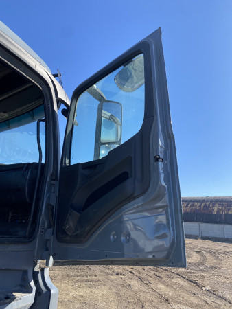 Mercedes-Benz AROCS 6x4 Седельный тягач 3348S AT — Б/У, 2019 г.