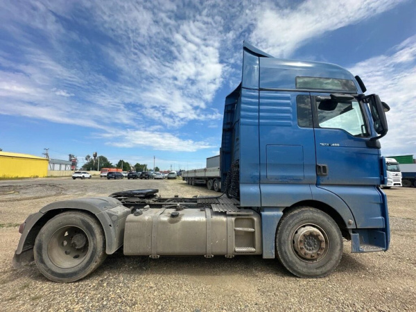 MAN TGX 4x2 Седельный тягач 18.400 4x2 BLS — Б/У, 2017 г.