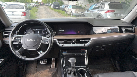 KIA Prestige 3.0d 8AT — Б/У, 2023 г.