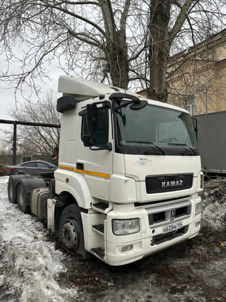 КамАЗ 65206 6x4 Седельный тягач 65206-T5 — Б/У, 2018 г.