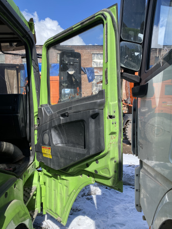 Shacman (Shaanxi) SX 8x4 Самосвал SX331863366 — Б/У, 2022 г.