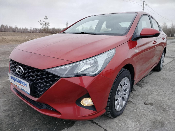 Hyundai Solaris — Б/У, 2021 г. (Новосибирск, 77057 км)