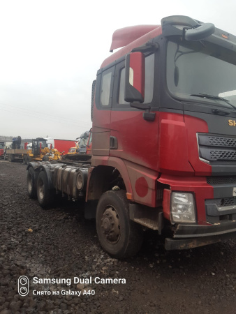 Shacman (Shaanxi) SX 6x6 Седельный тягач SX42586W385C — Б/У, 2022 г.