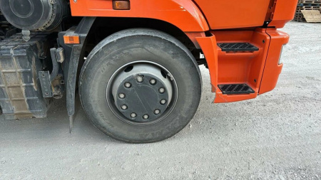 ЭНЕРГОТЕХПРОМ-ИНВЕСТ 6535 на шасси КамАЗ 65115 6x4 Зерновоз 653510 — Б/У, 2022 г.