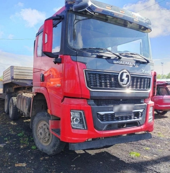 Shacman (Shaanxi) SX42586V385 — Б/У, 2023 г.