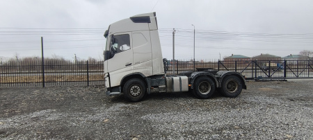 Volvo FH 6x4 Седельный тягач FH-TRUCK — Б/У, 2016 г.