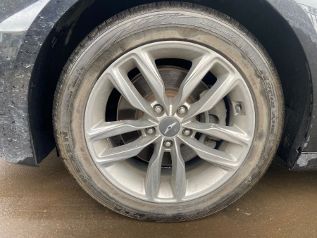 Genesis G70 Base 2.2 e-VGT AT 4WD — Б/У, 2018 г.