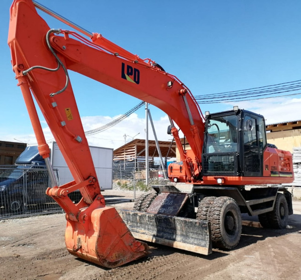 LPD LE230 Экскаватор колесный LE230W-K — Б/У, 2023 г.