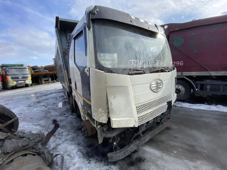 FAW J6 8x4 Самосвал СА3310Р66K24T4E5 — Б/У, 2022 г.