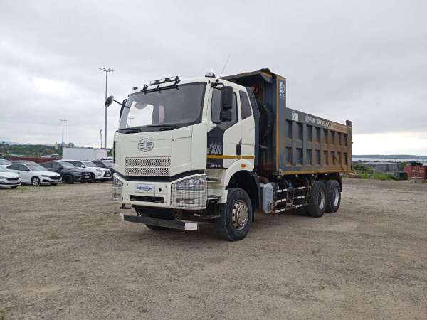 FAW (First Automotive Works) J6 CA3250P66K24T1E5 — Б/У, 2022 г. (Артем, 118621 км)