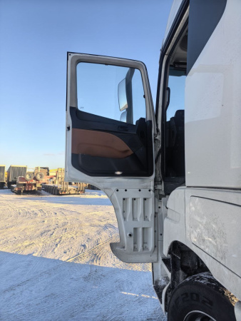VALDAI 45 4x2 Седельный тягач FB2R13 — Б/У, 2023 г.