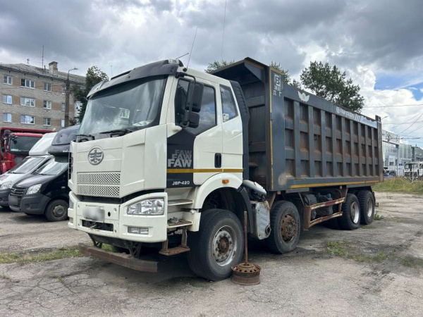 FAW CA 3310 8x4 Самосвал — Б/У, 2022 г.