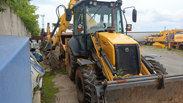 NEW HOLLAND B80B Экскаватор-погрузчик — Б/У, 2023 г.