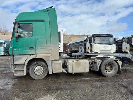 Mercedes-Benz ACTROS 4x2 Седельный тягач 1844 LS — Б/У, 2017 г.