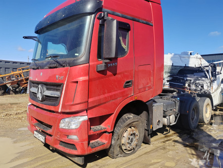 BEIBEN ND 6x4 Седельный тягач ND4250BD5J7Z25 — Б/У, 2023 г.