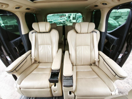 Toyota ALPHARD Executive Lounge 3.5 АКП — Б/У, 2020 г.