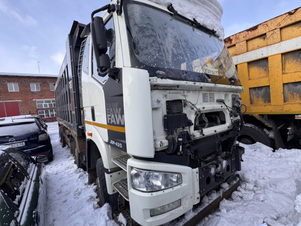 FAW CA 3310 8x4 Самосвал — Б/У, 2022 г.