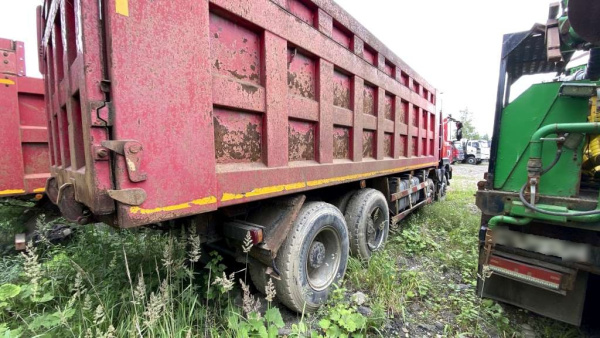 HONGYAN CQ3406HV39 8x4 Самосвал — Б/У, 2021 г.