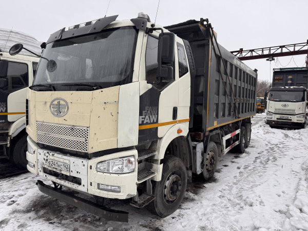 FAW J6* 8x4 Самосвал — Б/У, 2023 г.