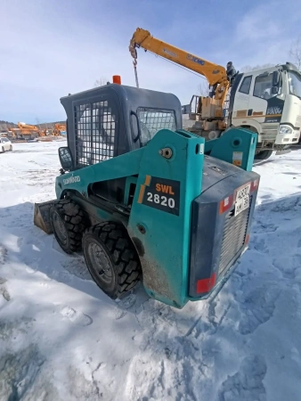 SUNWARD SWL Мини погрузчик SWL2820 — Б/У, 2023 г.
