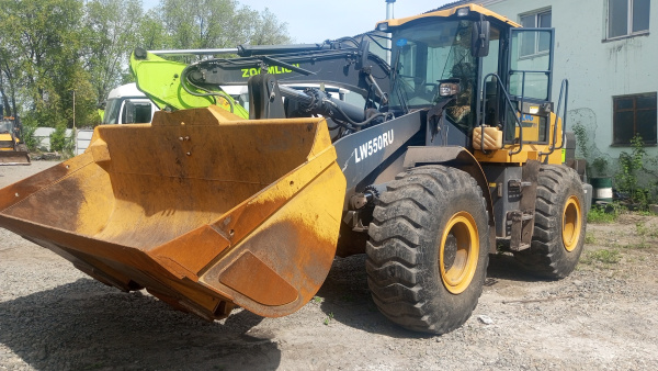 XCMG LW550RU — Б/У, 2023 г.