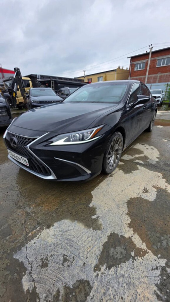 Lexus ES300h ES300h 2.5h CVT Luxury — Б/У, 2023 г.