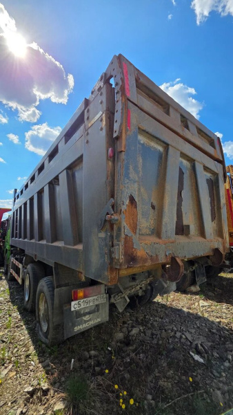 Shacman (Shaanxi) SX 8x4 Самосвал SX331863366 — Б/У, 2023 г.