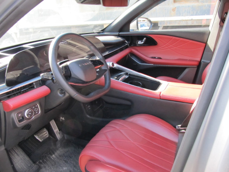 EXEED 2.0T 8AT Premium, IOV (I Поколение) — Б/У, 2024 г.