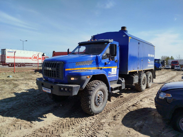 Уральский завод спецтехники, OOO, УЗСТ 6890-18 — Б/У, 2023 г. (Сургут, 78269 км)