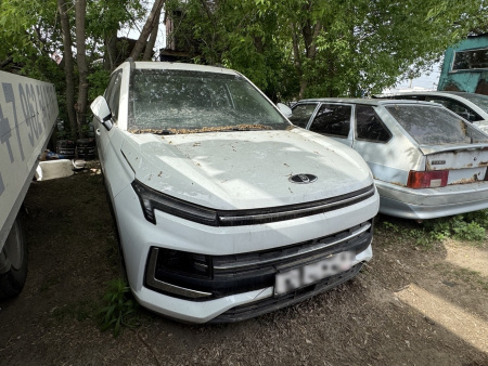 МОСКВИЧ Стандарт 1.5Т CVT — Б/У, 2023 г.
