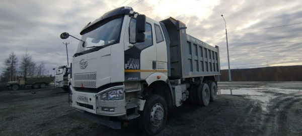 FAW J6 6x6 Самосвал CA3250P66K24L1TE5 — Б/У, 2022 г.