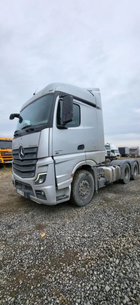 Mercedes-Benz Actros 6x4 Седельный тягач 2653 — Б/У, 2023 г.
