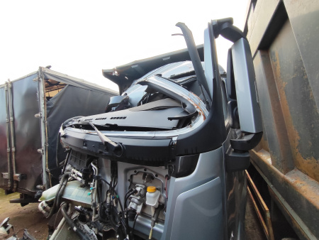 Shacman (Shaanxi) SX 8x4 Самосвал SX33186V366 — Б/У, 2024 г.