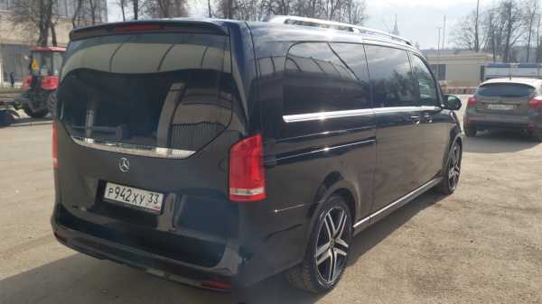 MERCEDES-BENZ 300 d L Avantgarde 4MATIC — Б/У, 2023 г.