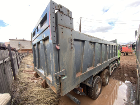 Shacman (Shaanxi) SX 8x4 Самосвал SX33186V366 — Б/У, 2023 г.