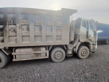 FAW CA 3310 8x4 Самосвал — Б/У, 2023 г.
