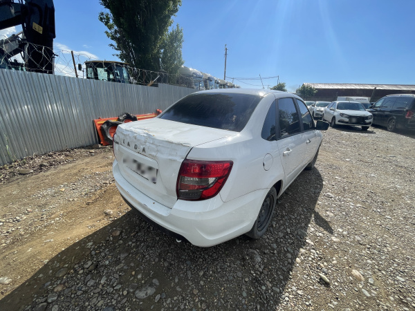 LADA Comfort R15 1.6 90hp 5MT — Б/У, 2023 г.