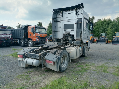FAW J7 4x2 Седельный тягач CA4180P77K25E5 — Б/У, 2023 г.