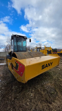 SANY SSR Каток SSR260C-8 — Б/У, 2022 г.