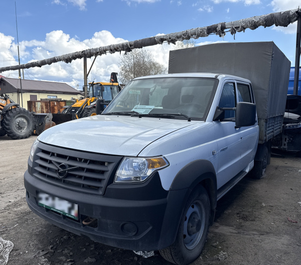 UAZ Profi Бортовой (Евроборт) — Б/У, 2022 г.