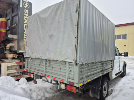 UAZ Бортовой со стандартной платформой двойная кабина Комфорт 4х4 2.7 5MT — Б/У, 2024 г.