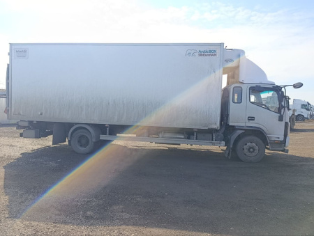 JAC N120 Изотермический/рефрижератор с гидробортом 7712К-0000010-03 — Б/У, 2024 г.