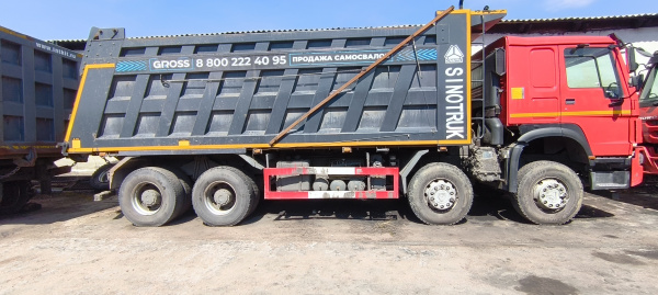 Howo ZZ 8x4 Самосвал ZZ3407S3867E — Б/У, 2023 г.
