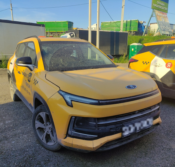 МОСКВИЧ Стандарт 1.5Т CVT — Б/У, 2023 г.