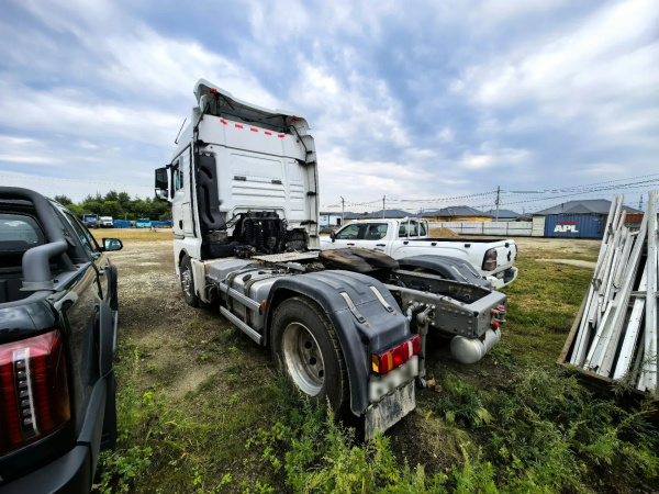SITRAK ZZ4186V361HE — Б/У, 2022 г.