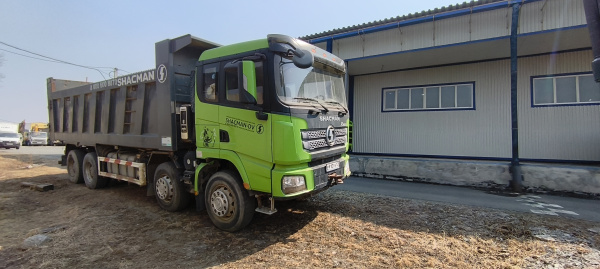 Shacman (Shaanxi) SX 8x4 Самосвал SX33186W366C — Б/У, 2023 г.